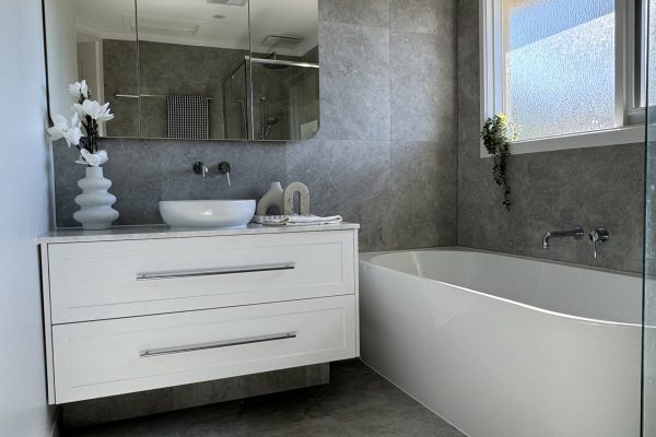 7 barnard bathroom after